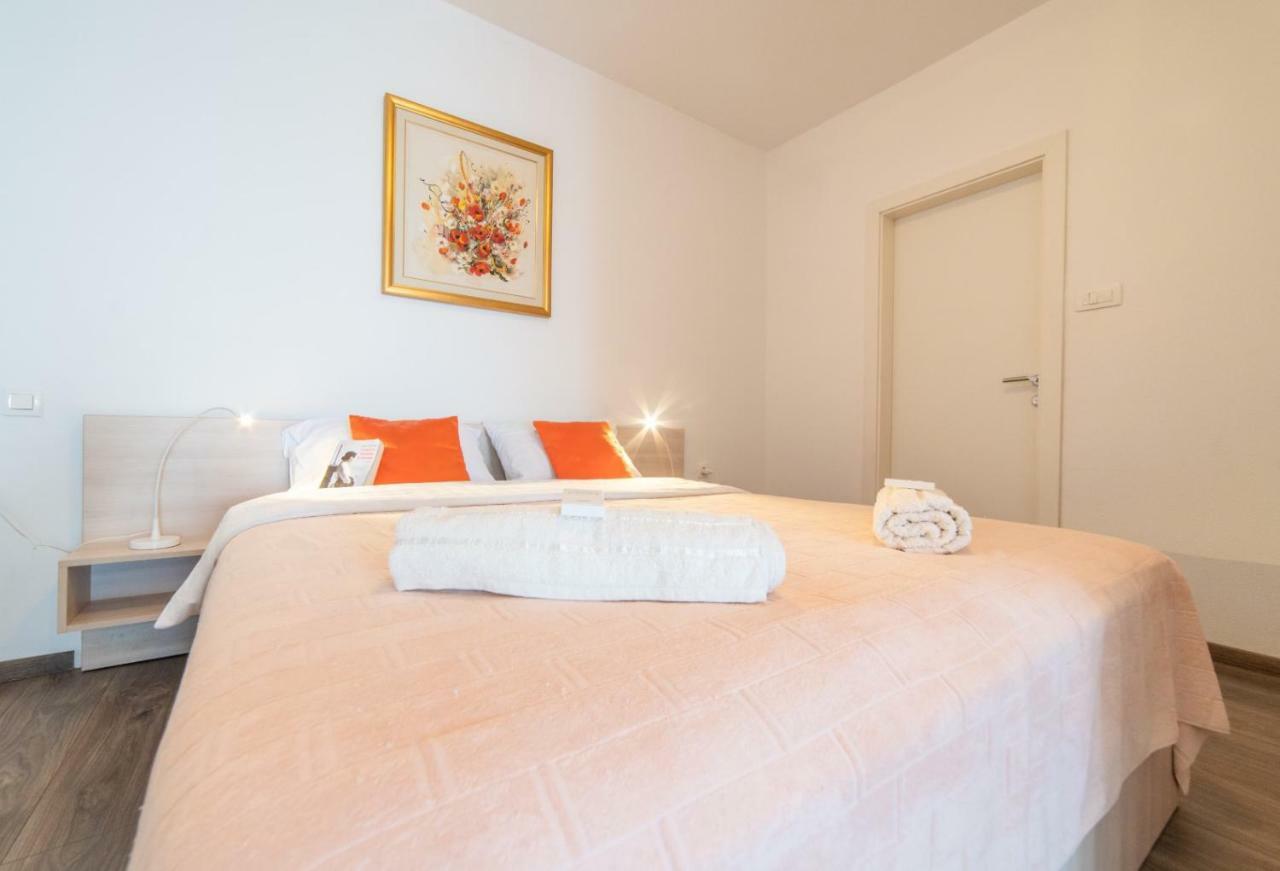 Apartmani D & J Орашац Экстерьер фото