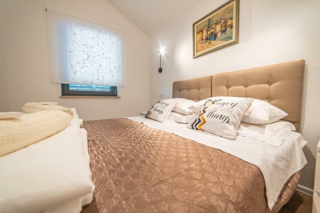 Apartmani D & J Орашац Экстерьер фото